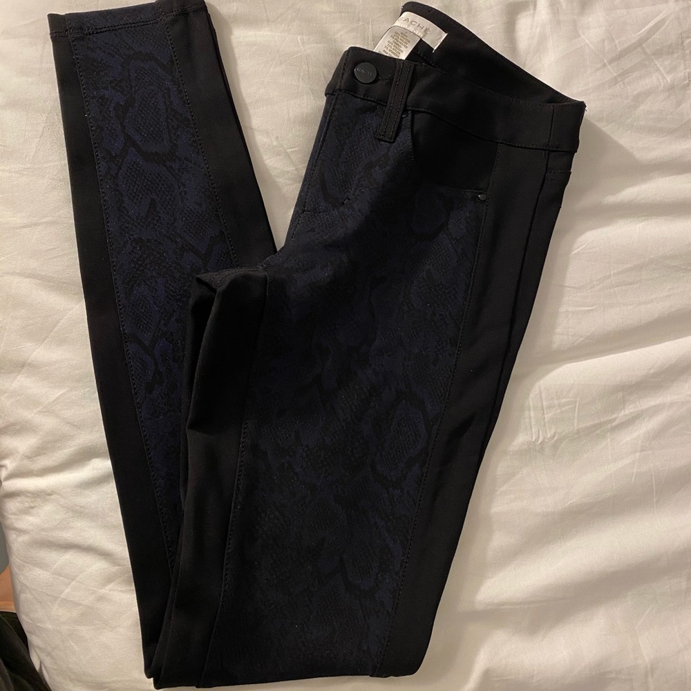 Women’s skinny jeans